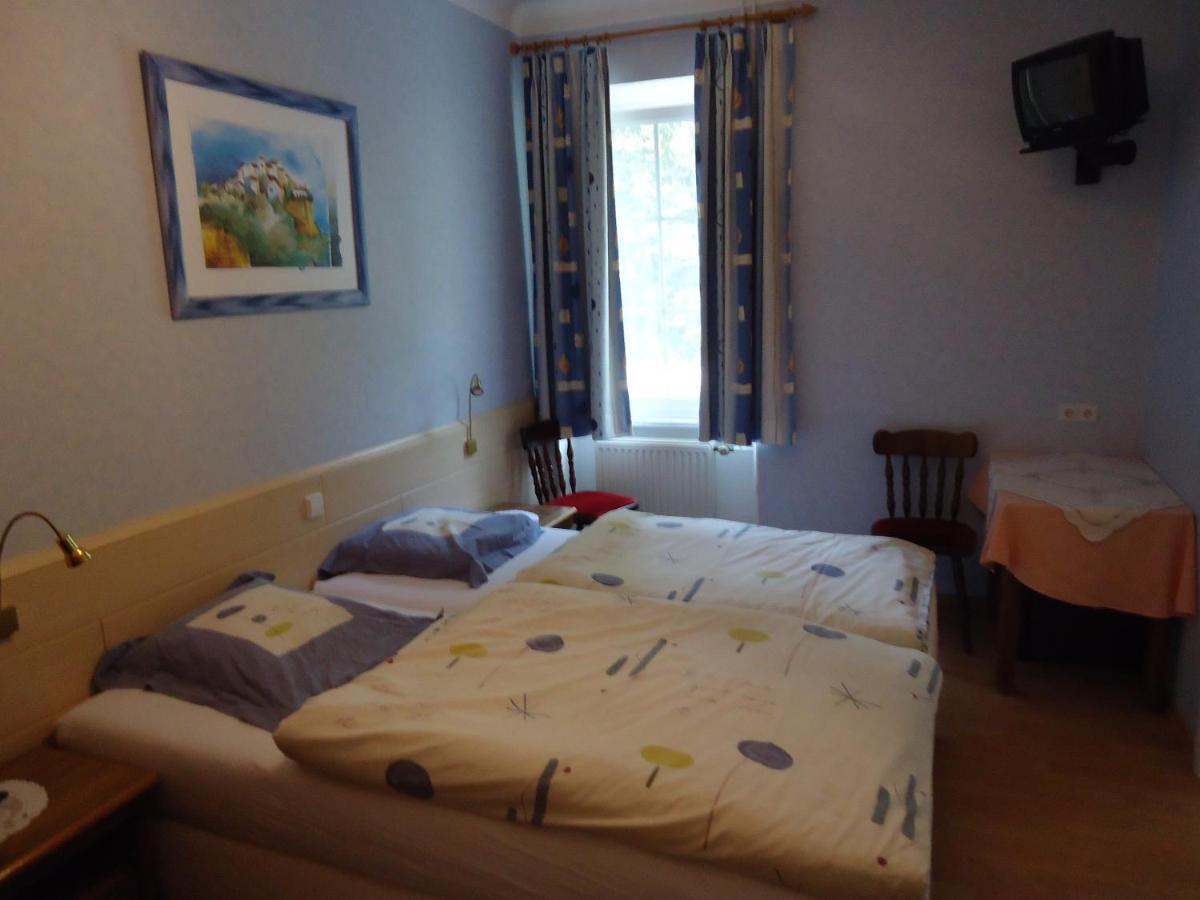 Hostellerie De La Vallee Heffingen Δωμάτιο φωτογραφία
