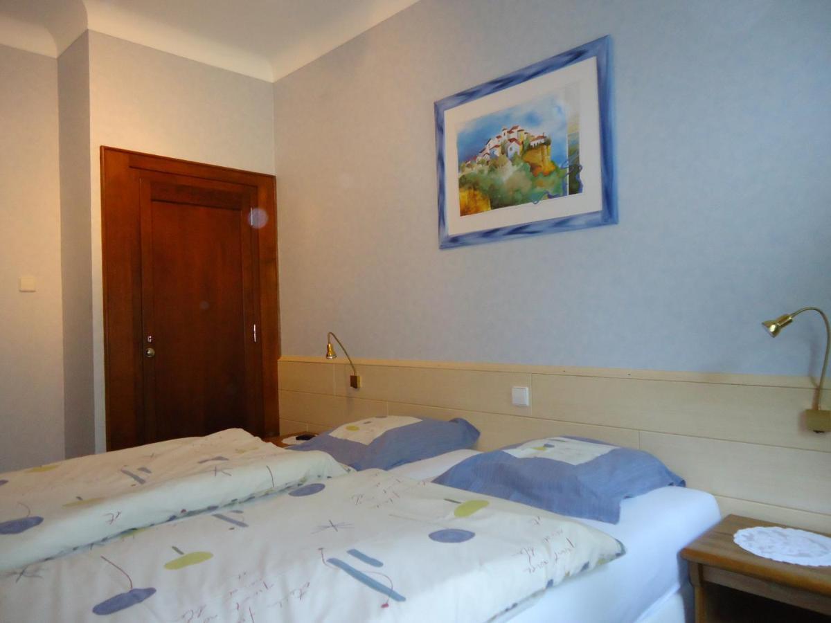 Hostellerie De La Vallee Heffingen Δωμάτιο φωτογραφία